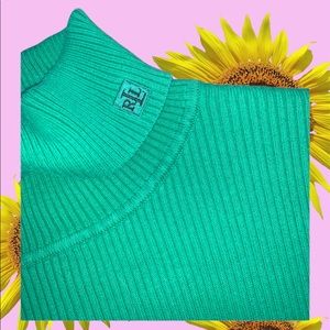 Vintage Green 💚💚💚 Ralph Lauren turtle neck